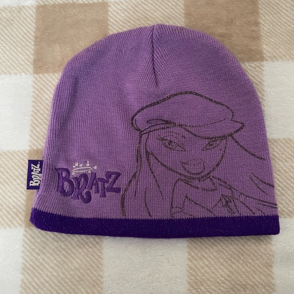 Bratz Purple Kids Cartoon Beanie Vintage 2004